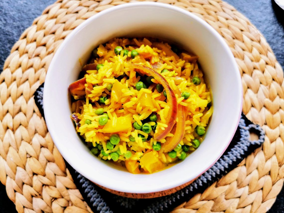 Rezept für veganes Curry mit Reis // ein One-Pot-Gericht - Cappotella