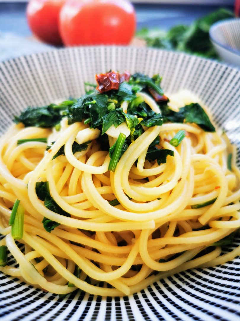 Spaghetti mit Petersiliensoße - ganz einfach und vegan!